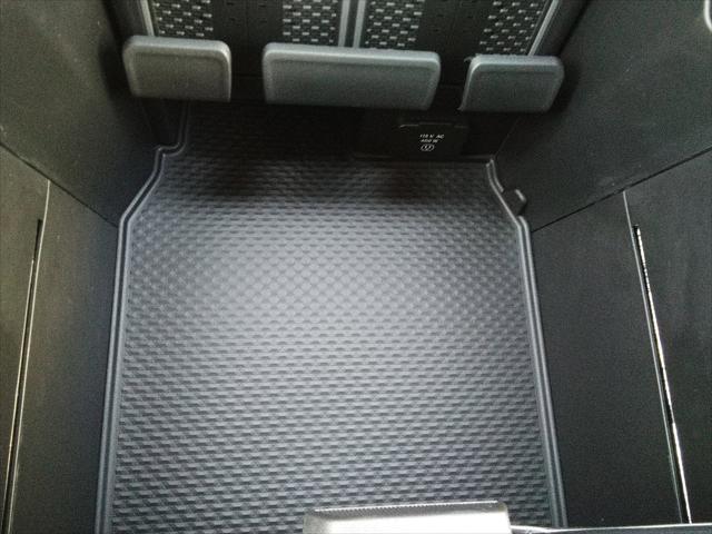 new 2025 Ram 1500 car, priced at $61,977