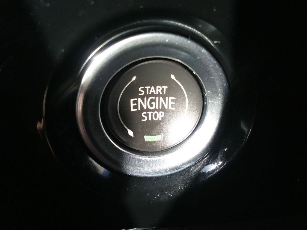 used 2023 GMC Sierra 1500 car, priced at $43,975