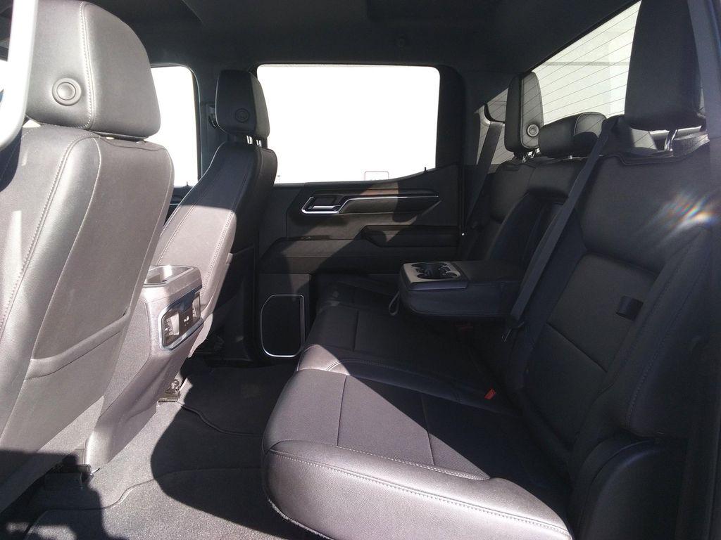 used 2023 GMC Sierra 1500 car, priced at $43,975