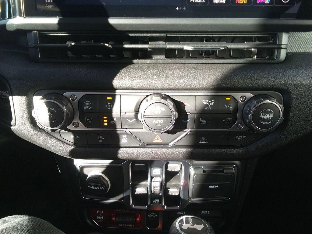 new 2026 Jeep Wrangler car, priced at $52,977