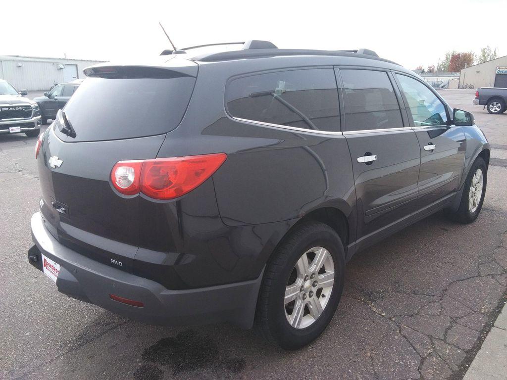 used 2011 Chevrolet Traverse car, priced at $4,999