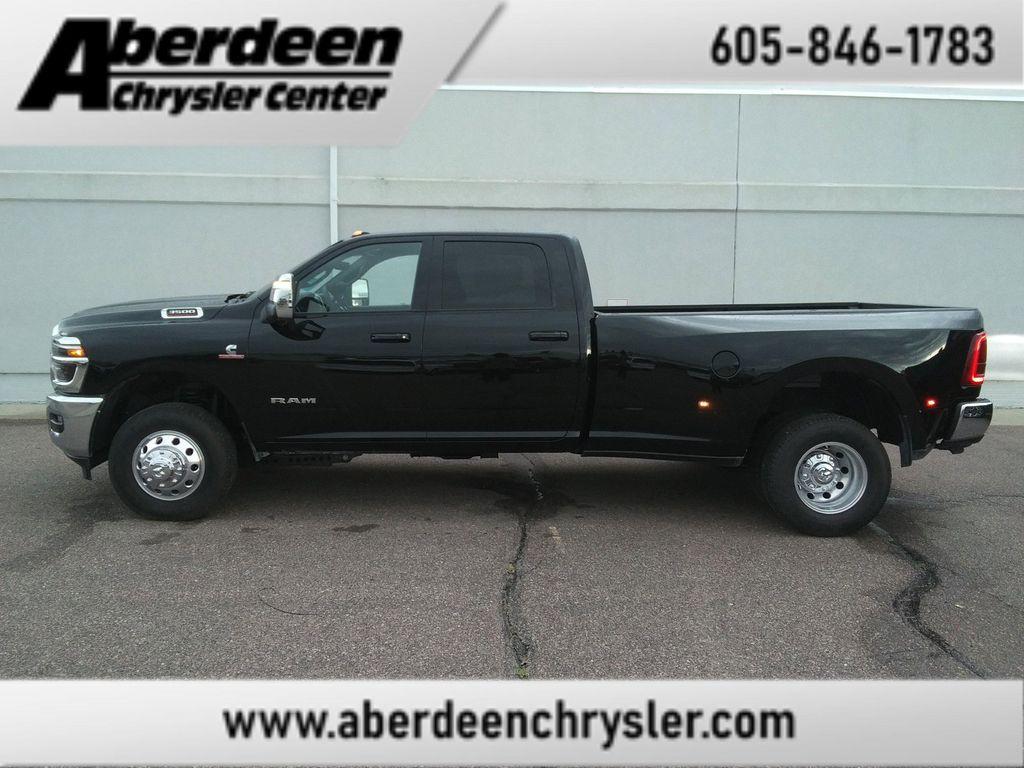 new 2025 Ram 3500 car, priced at $78,977
