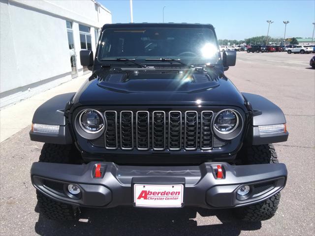 new 2025 Jeep Wrangler car, priced at $58,477