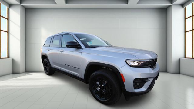 new 2024 Jeep Grand Cherokee car, priced at $35,977