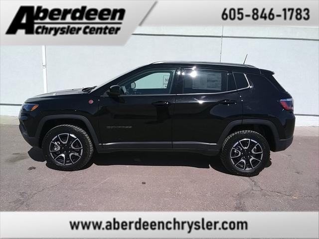 new 2024 Jeep Compass car, priced at $32,977