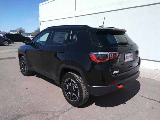 new 2024 Jeep Compass car, priced at $32,977