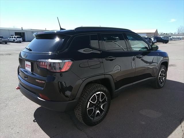 new 2024 Jeep Compass car, priced at $32,977