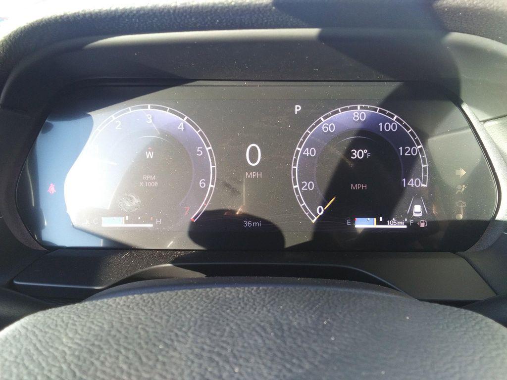 new 2025 Jeep Grand Cherokee car, priced at $42,977