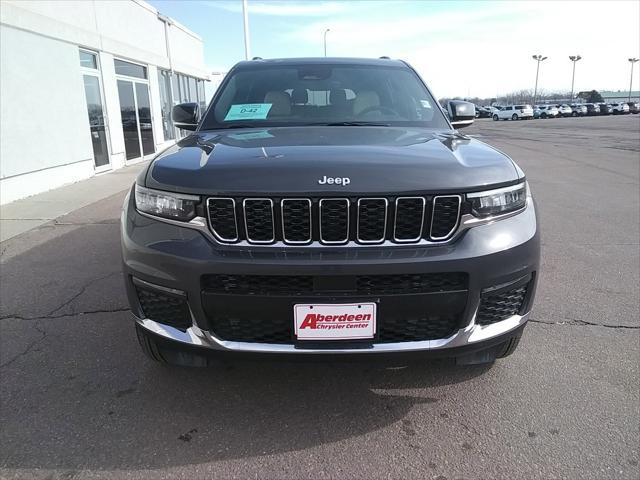 new 2025 Jeep Grand Cherokee L car, priced at $45,477