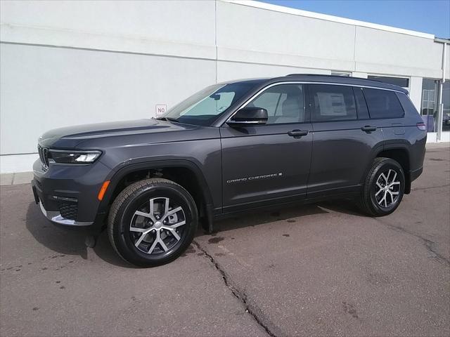 new 2025 Jeep Grand Cherokee L car, priced at $45,477