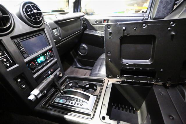 used 2005 Hummer H2 car, priced at $12,999