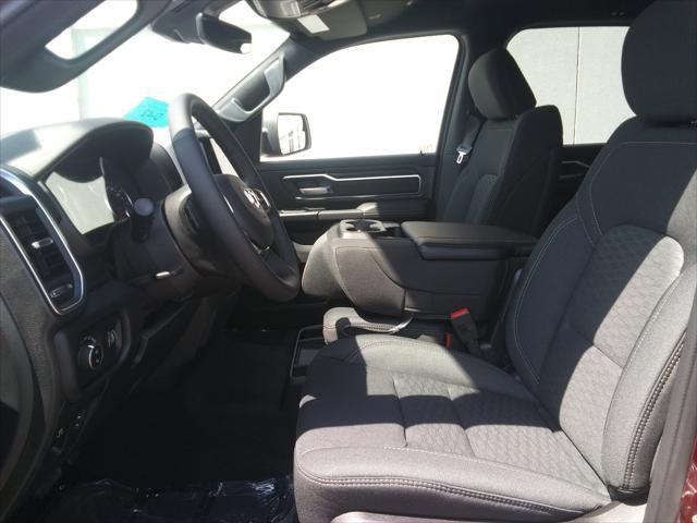 new 2025 Ram 1500 car, priced at $47,977