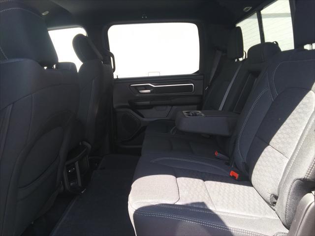 new 2025 Ram 1500 car, priced at $47,977