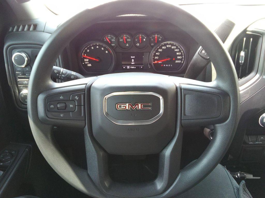used 2023 GMC Sierra 1500 car, priced at $34,975