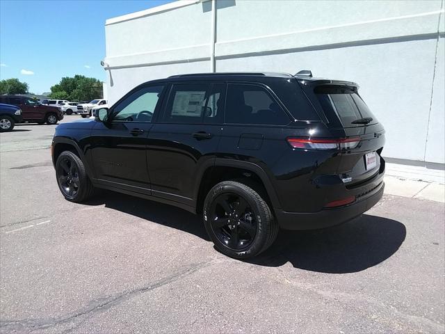 new 2024 Jeep Grand Cherokee car, priced at $43,977