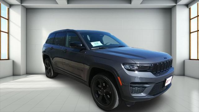 new 2024 Jeep Grand Cherokee car, priced at $43,977