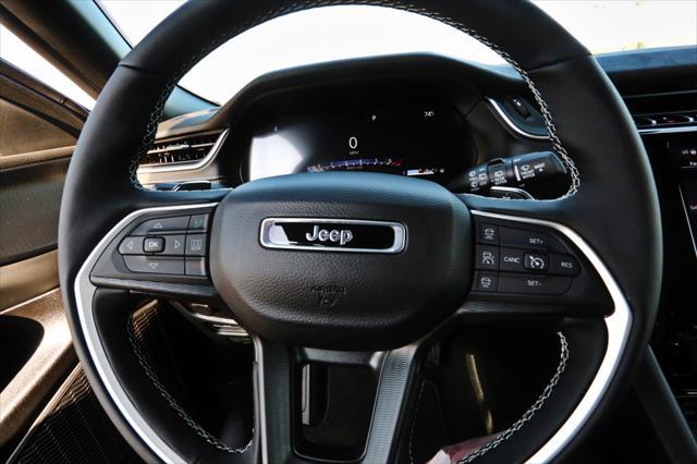 new 2024 Jeep Grand Cherokee car, priced at $43,977