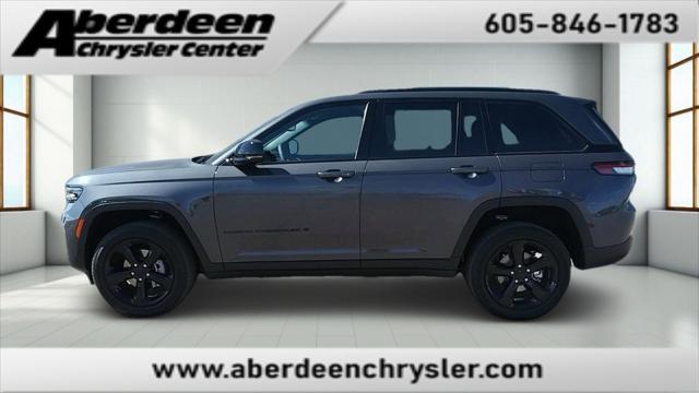 new 2024 Jeep Grand Cherokee car, priced at $42,977