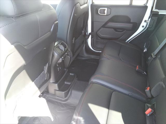 new 2025 Jeep Wrangler car, priced at $57,977
