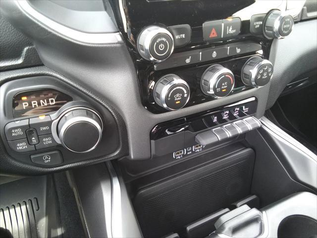 new 2025 Ram 1500 car, priced at $49,977