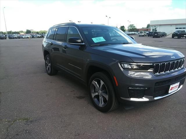 new 2024 Jeep Grand Cherokee L car, priced at $46,977