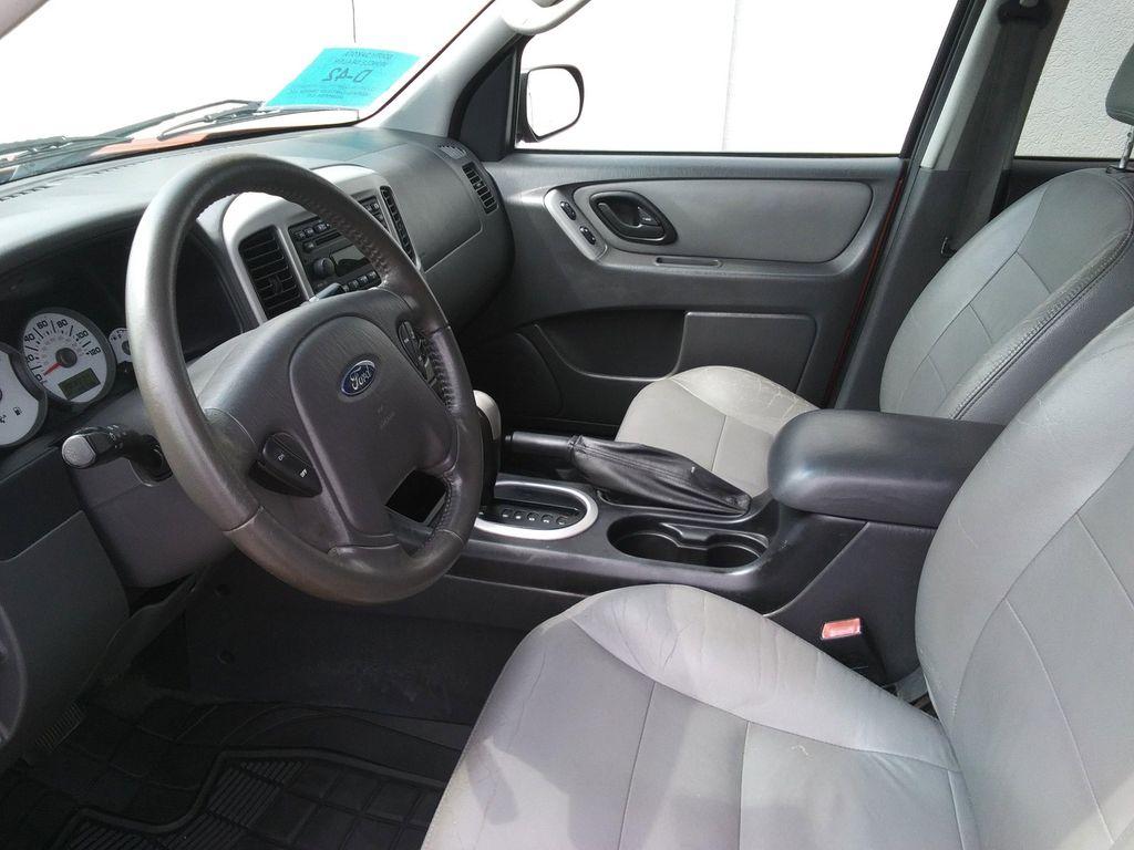 used 2006 Ford Escape car, priced at $4,999