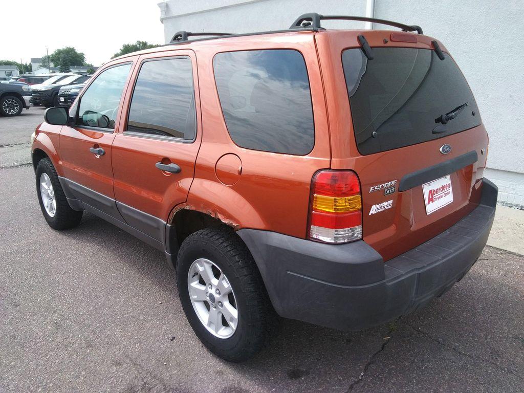 used 2006 Ford Escape car, priced at $4,999