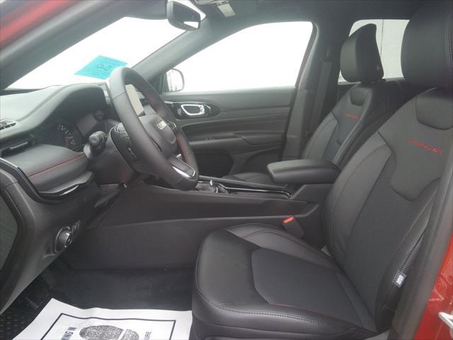new 2025 Jeep Compass car, priced at $34,477