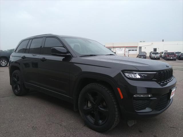 used 2023 Jeep Grand Cherokee car, priced at $34,975