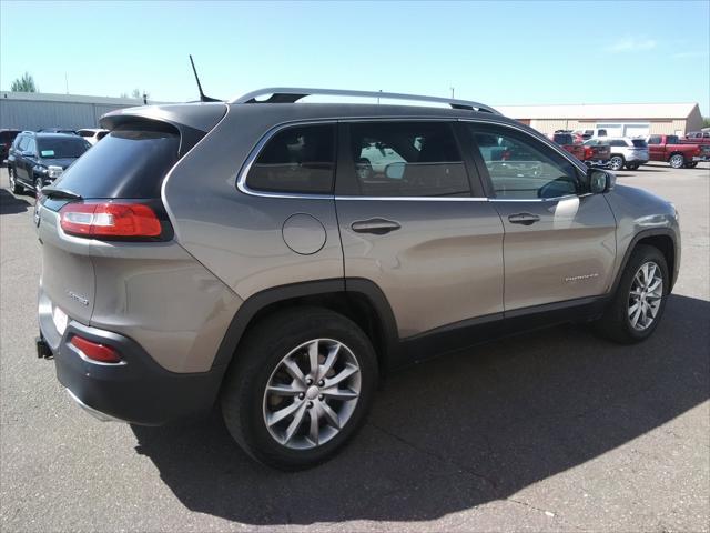 used 2018 Jeep Cherokee car, priced at $13,999