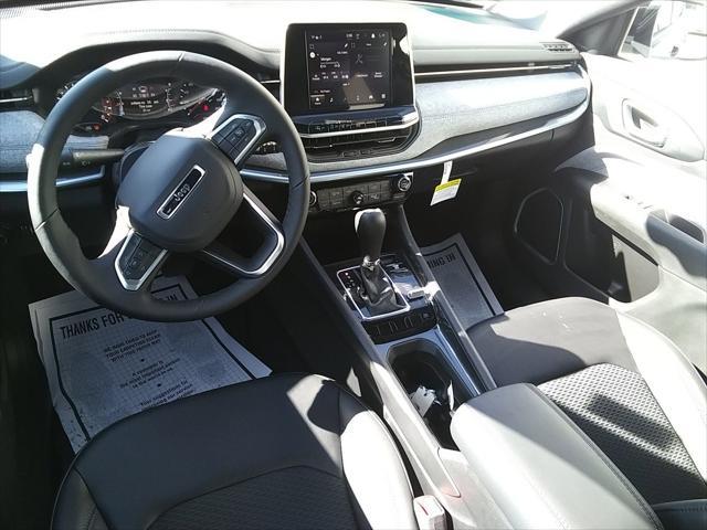 new 2025 Jeep Compass car, priced at $30,677
