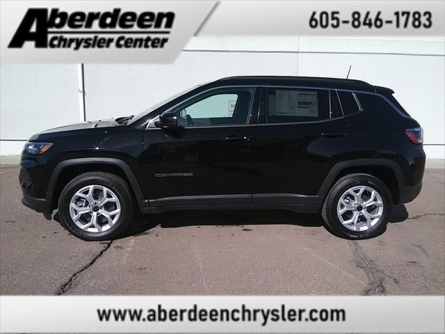 new 2025 Jeep Compass car, priced at $30,677