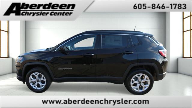 new 2025 Jeep Compass car, priced at $33,877