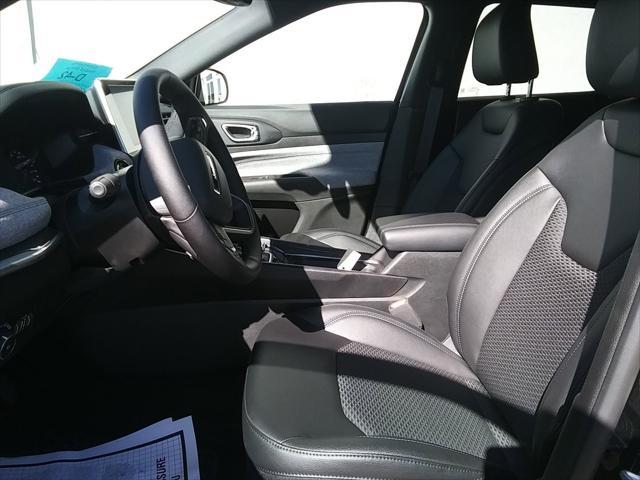 new 2025 Jeep Compass car, priced at $30,677