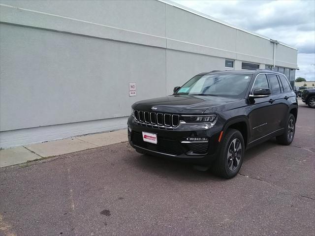 new 2023 Jeep Grand Cherokee car, priced at $46,977