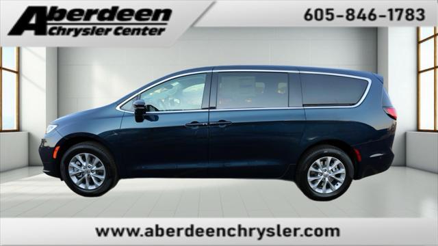 new 2024 Chrysler Pacifica car, priced at $41,977