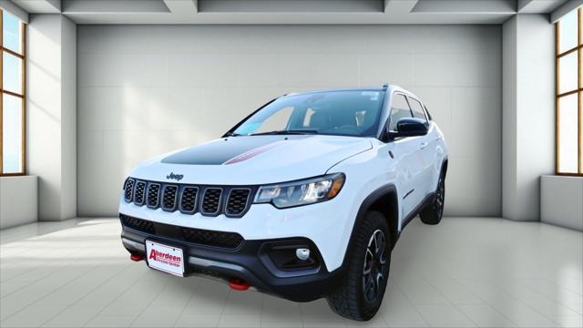 new 2025 Jeep Compass car, priced at $32,777