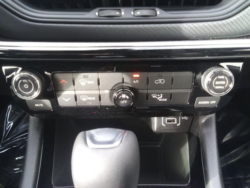 new 2026 Jeep Compass car, priced at $31,477