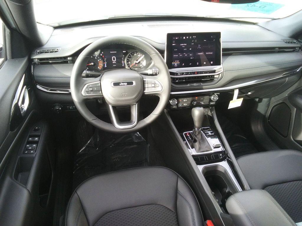 new 2026 Jeep Compass car, priced at $31,477