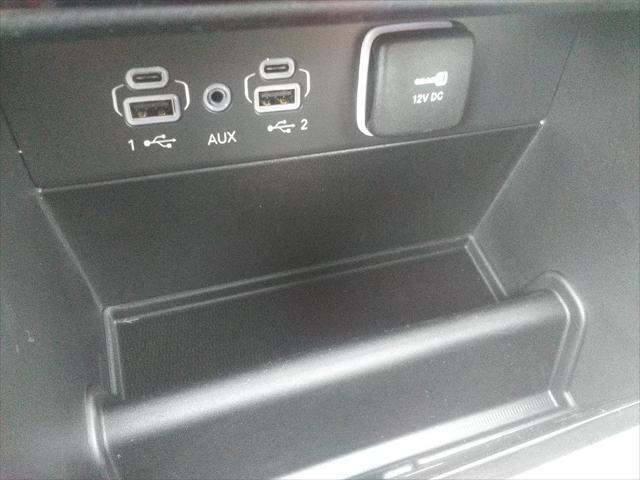 new 2025 Jeep Grand Cherokee car, priced at $42,977