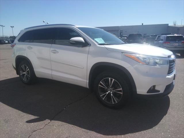 used 2016 Toyota Highlander car, priced at $23,975