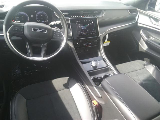 new 2025 Jeep Grand Cherokee car, priced at $42,477
