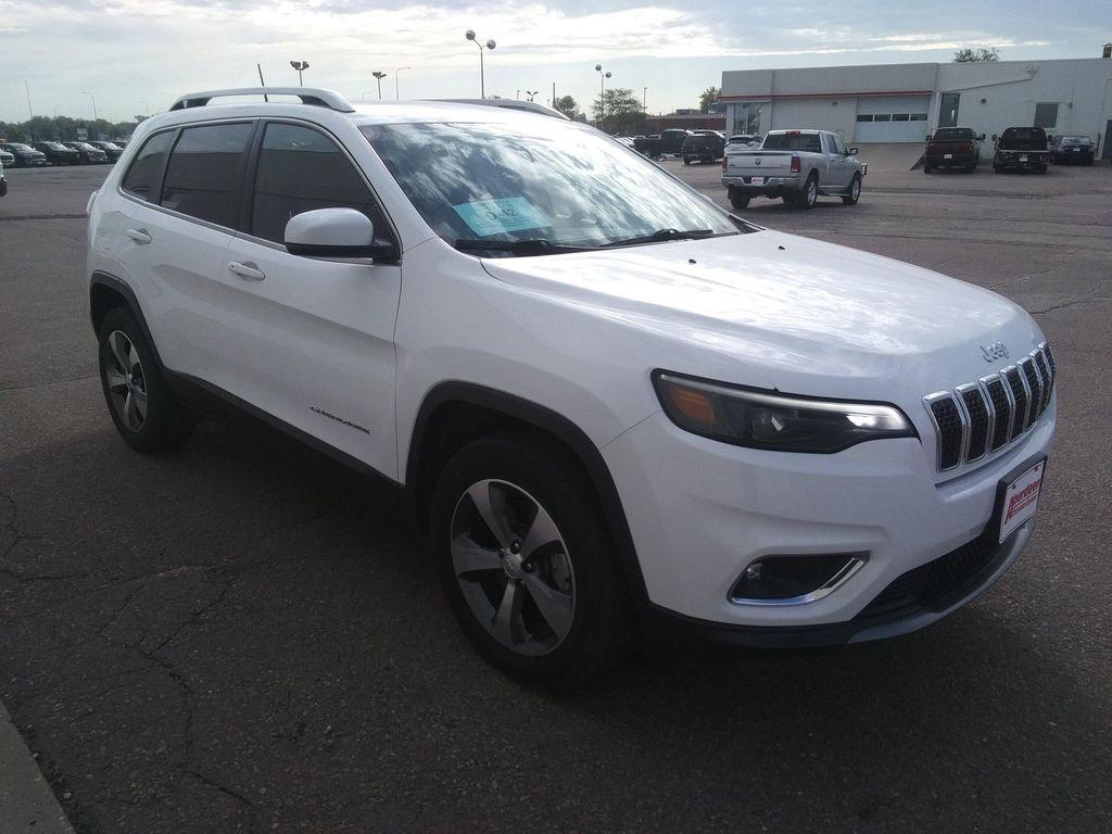 used 2019 Jeep Cherokee car, priced at $18,975