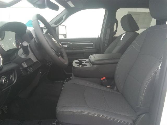 new 2025 Ram 3500 car, priced at $71,977