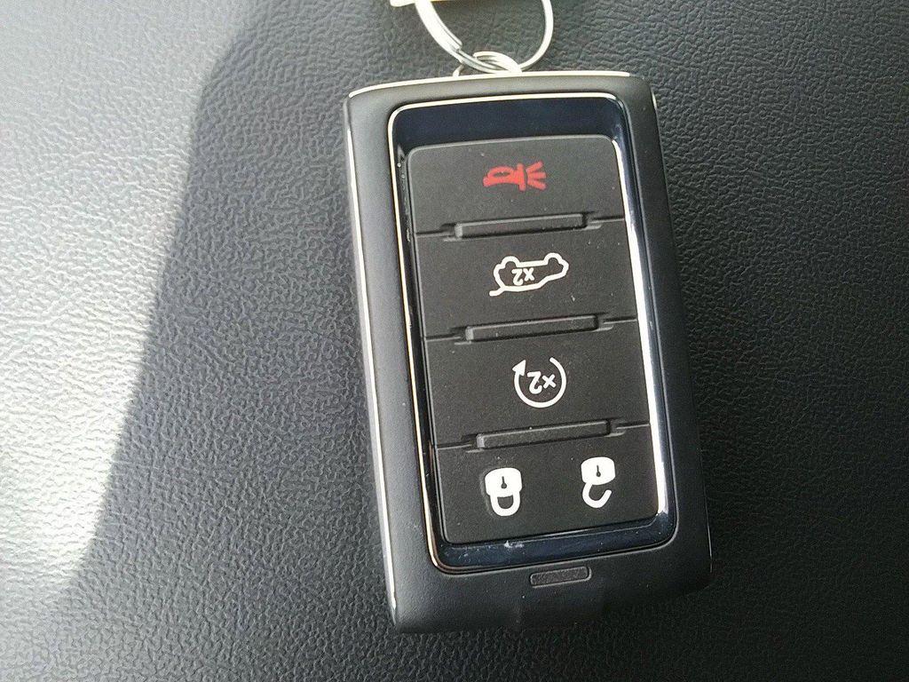 new 2025 Jeep Grand Cherokee L car, priced at $46,977