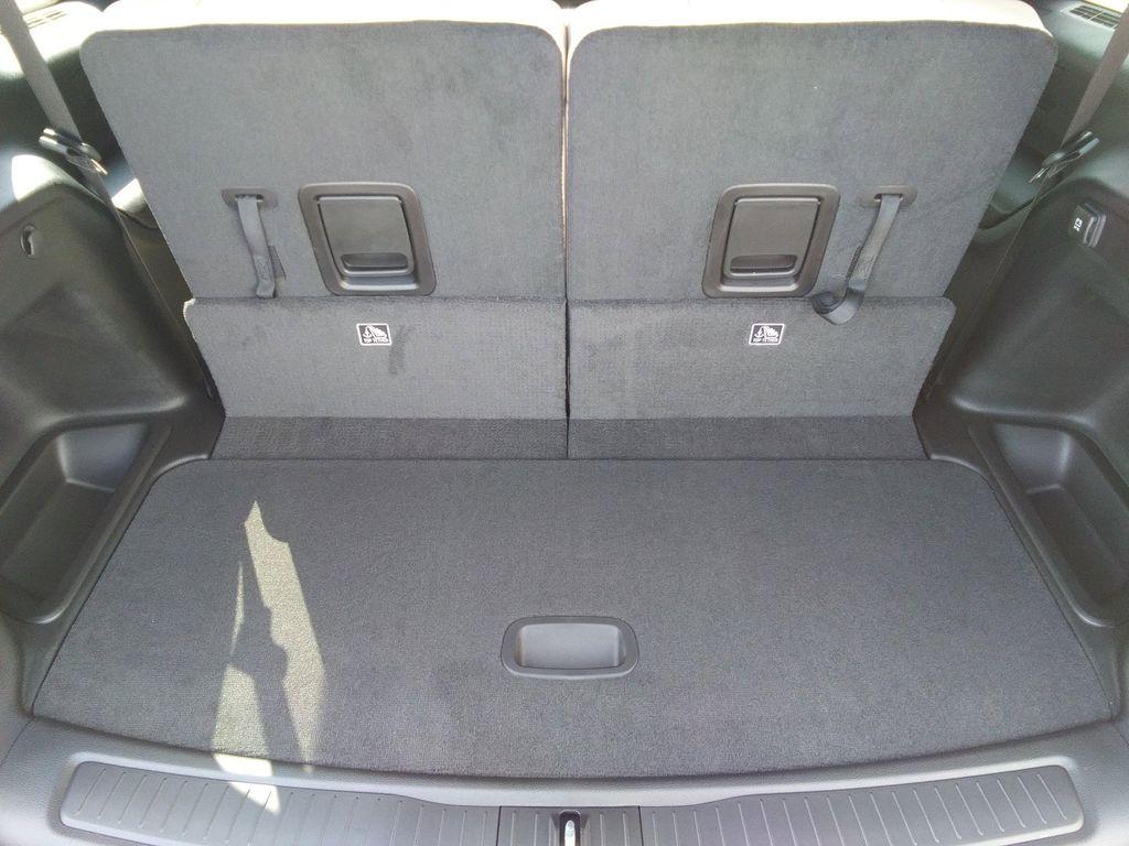 new 2025 Jeep Grand Cherokee L car, priced at $44,977