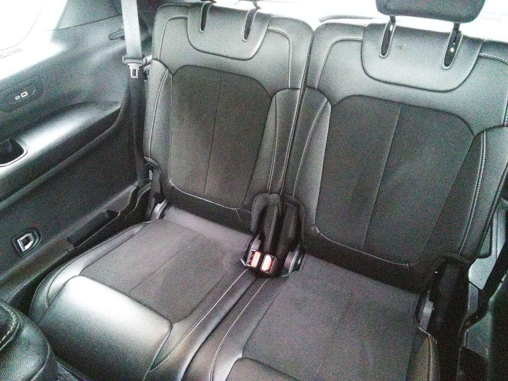 used 2024 Jeep Grand Cherokee L car, priced at $30,975