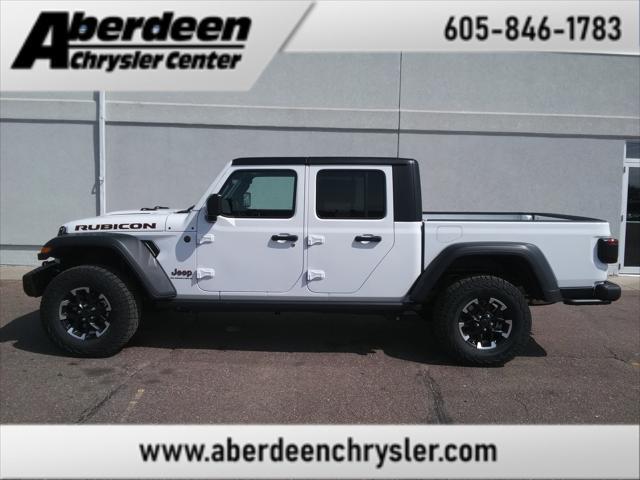 new 2025 Jeep Gladiator car, priced at $51,477
