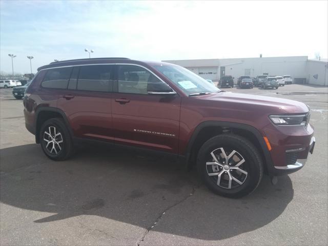 new 2025 Jeep Grand Cherokee L car, priced at $45,477