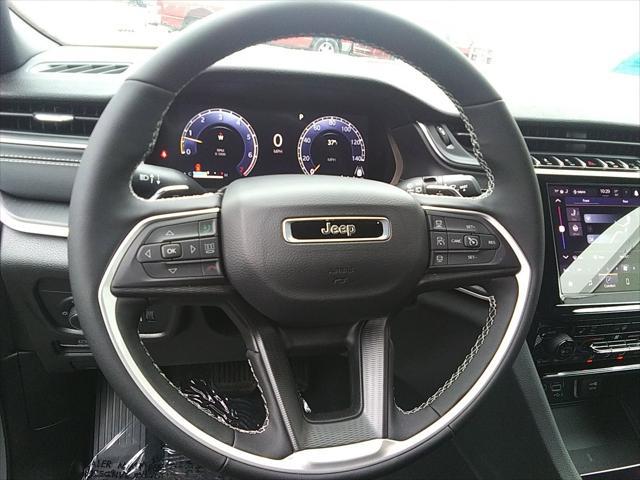 new 2025 Jeep Grand Cherokee L car, priced at $43,977